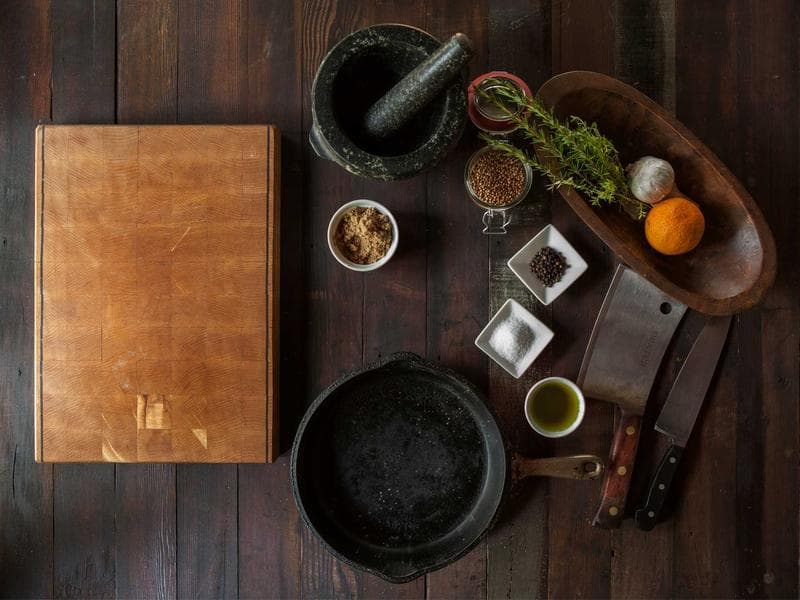 e2e-1776713407372-1zq6y3 date-locale AR