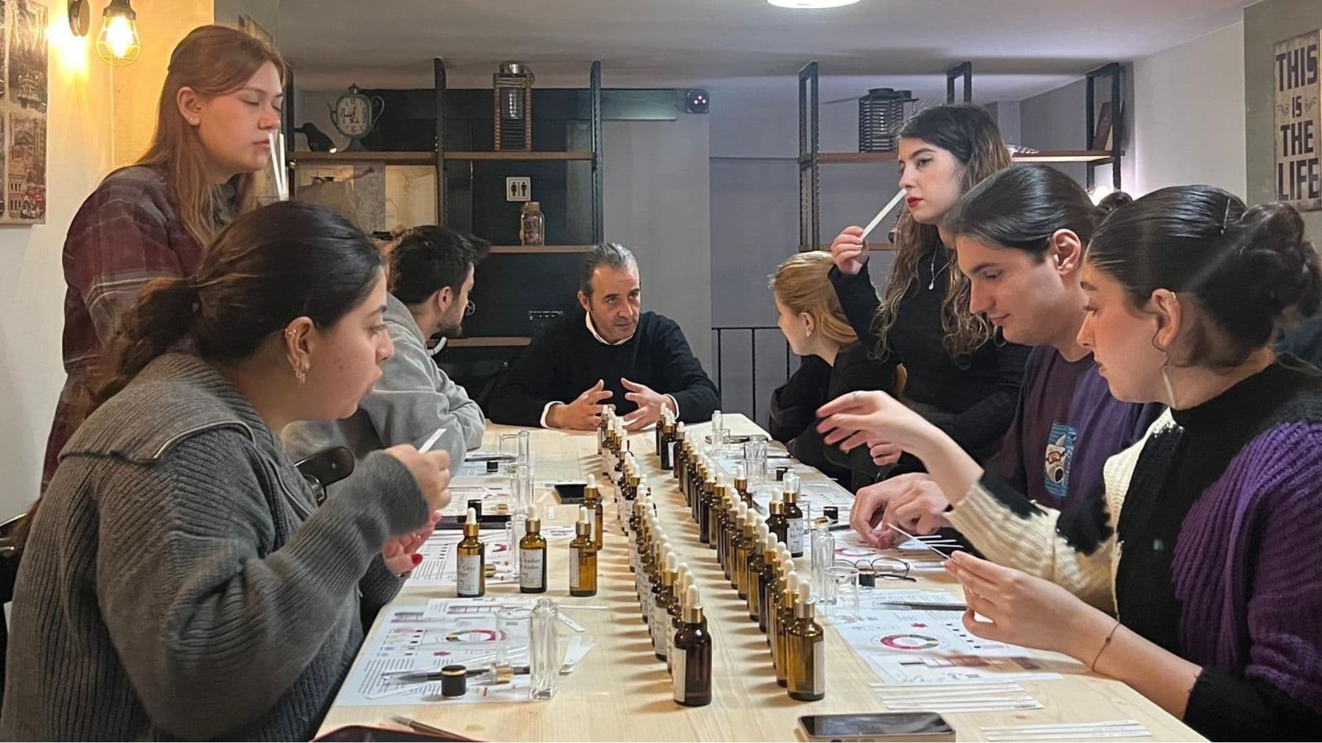 Sevgili ile İmza Parfüm Tasarım Workshop'u