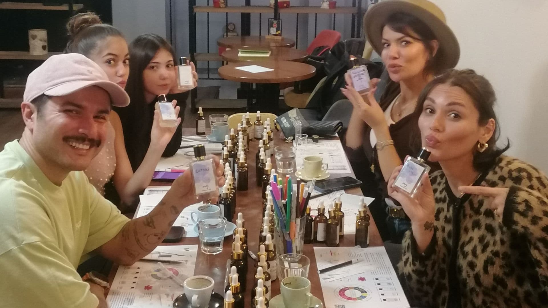 Sevgili ile İmza Parfüm Tasarım Workshop'u